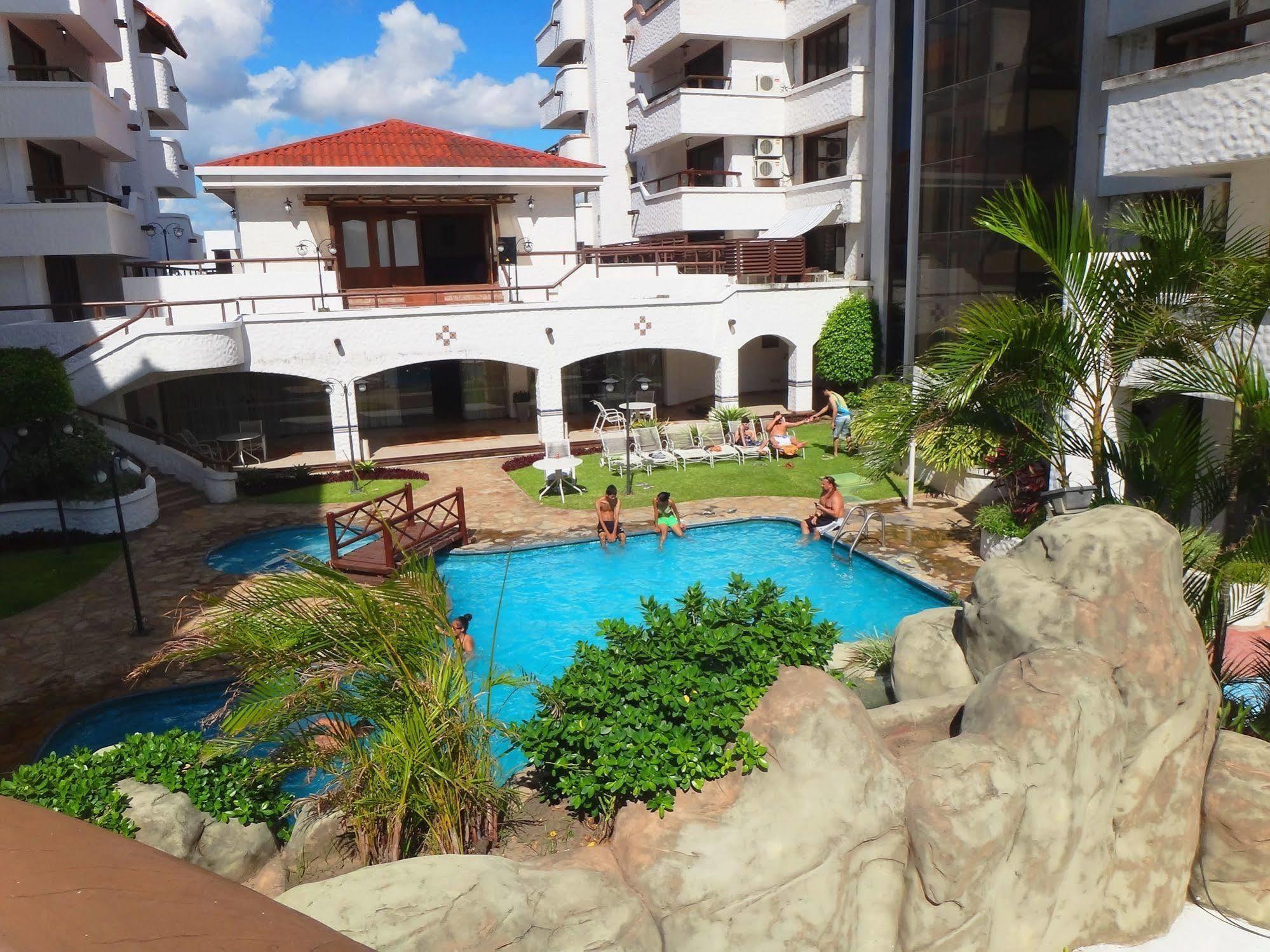 Paulistania Casa Blanca Hotel Santa Cruz de La Sierra Exterior photo